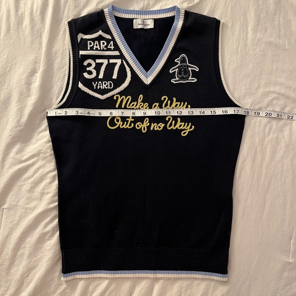 Munsingwear navy blue knit sweater vest - women's large - Picture 4 of 5